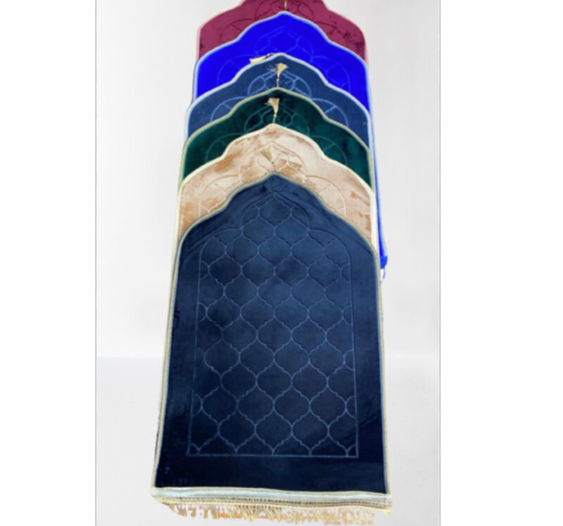 Gepolsterter Gebetsteppich mit Orient Design